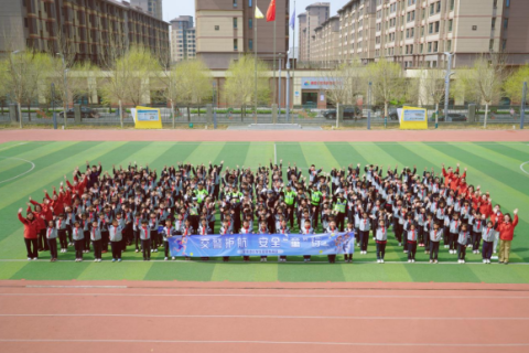 河北雄安公安丨沉浸式学交规 靶向化讲禁毒