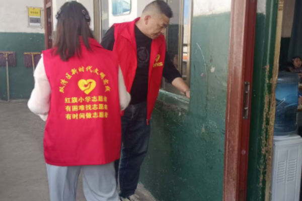 清扫卫生除隐患 筑牢防线护健康&mdash;&mdash;湖南邵阳市双清区红旗小学开展爱国卫生运动暨蚊媒防控大扫除